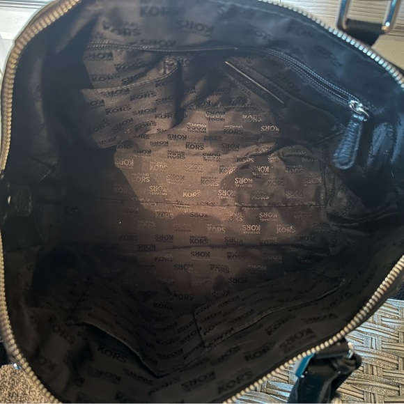 Michael Kors Ciara Satchel with removable strap- Preloved - Picture 9 of 9